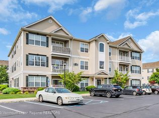 522 Mill Pond Way, Eatontown, NJ 07724