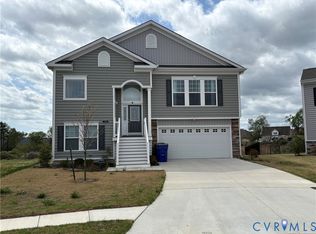 134 Corcoran Ln, Suffolk, VA 23434