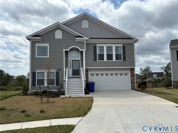 134 Corcoran Ln, Suffolk, VA 23434