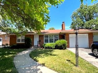 332 E 169th Pl, South Holland, IL 60473