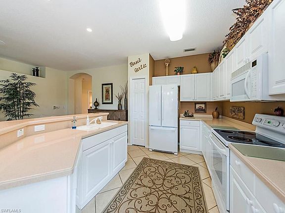 4th image of 5620 Northboro Dr APT 101