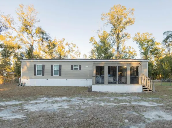 396 NE Beverly Hills Dr, Mayo, FL 32066