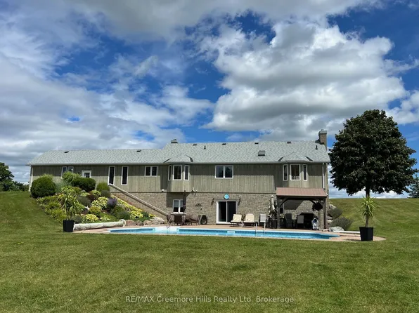 2332 Centre Line Rd, Clearview, ON L0M 1S0