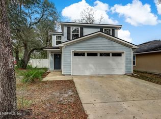 8073 Stuart Ave, Jacksonville, FL 32220