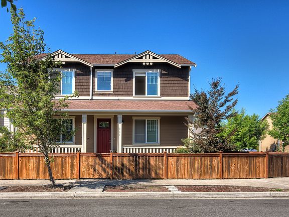 5th image of 281 Petersen Dr E