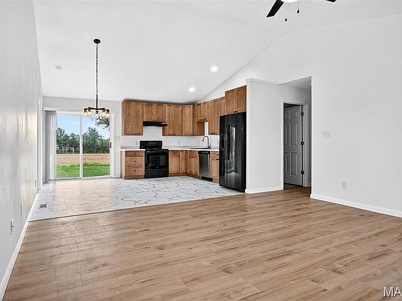 4th image of 111 Turkey Run Ct