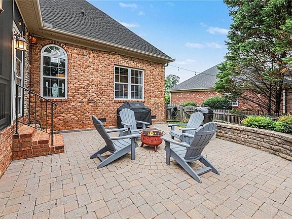 5th image of 5120 Spiral Wood Dr