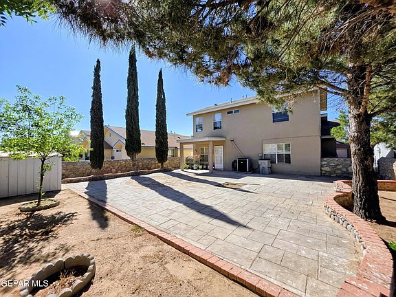 4th image of 5425 Roger Maris Dr