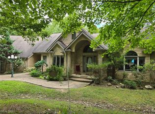 1761 King Rd, Hinckley, OH 44233