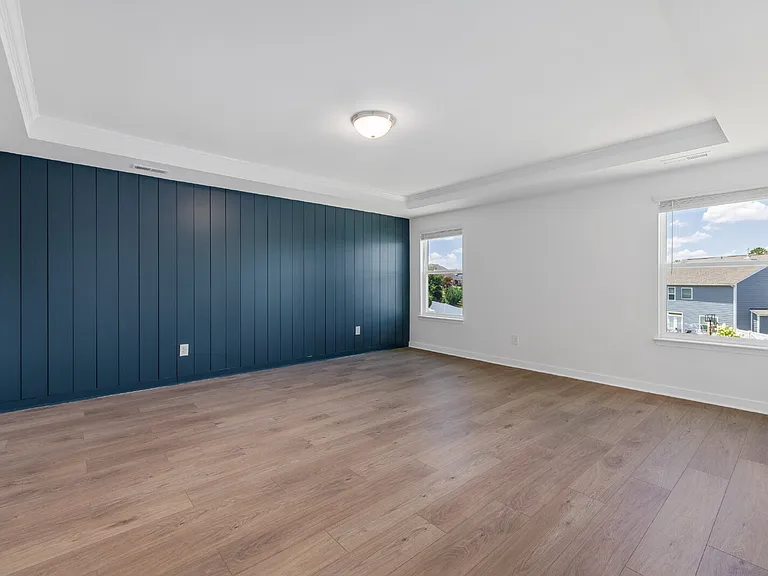 1069 Pennington Dr — Photo 26