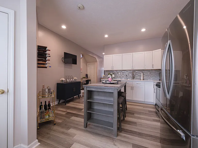82 Dilworth St — Photo 3