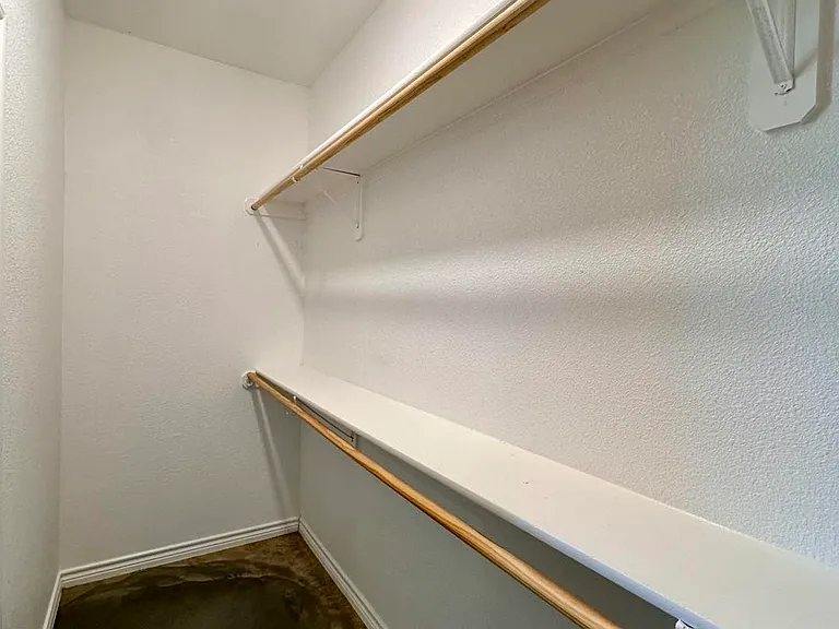 4001 Saint Peter St — Photo 12