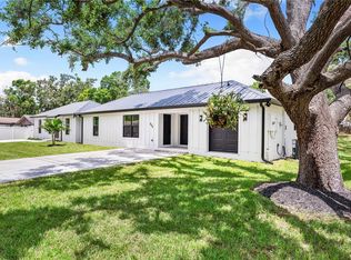 3606 7th Ave W, Bradenton, FL 34205