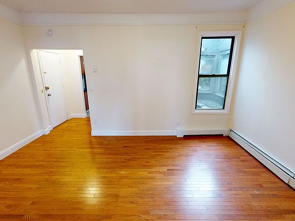 4th image of 71-69 Yellowstone Blvd #2A