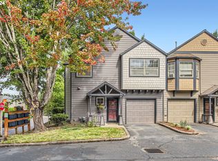 1347 SW Edgefield Meadows Ct, Troutdale, OR 97060