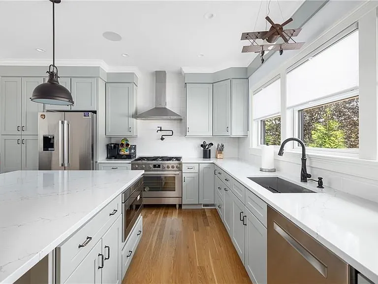 3 Oak St — Photo 24
