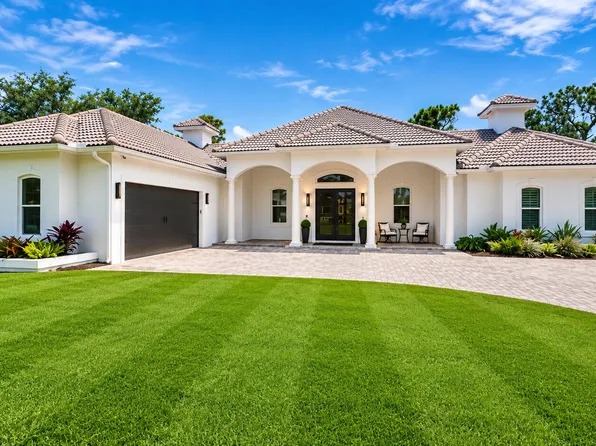 10520 SW FIDDLERS Way, Palm City, FL 34990