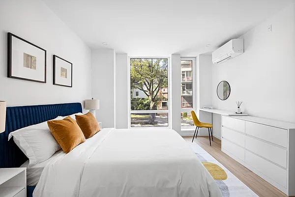 Rented by Polaris Property Group | media 11