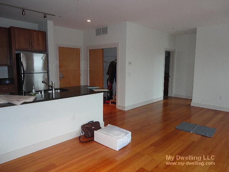 2nd image of 1040 N Cass St Unit 902