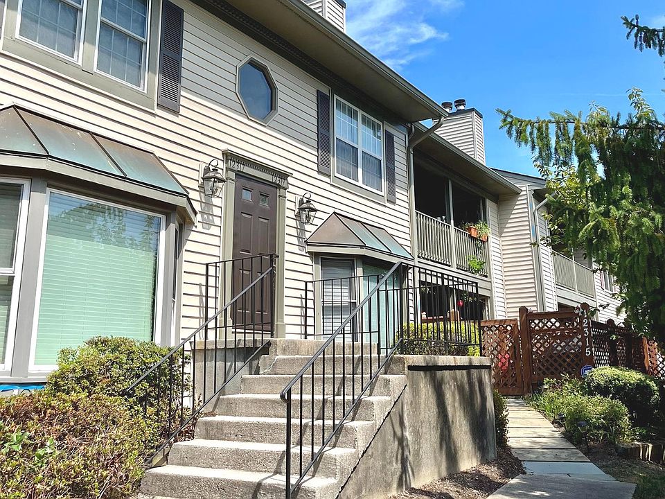 1st image of 12319 Wadsworth Way