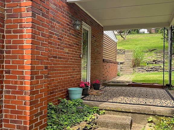 4th image of 537 Haverhill Rd