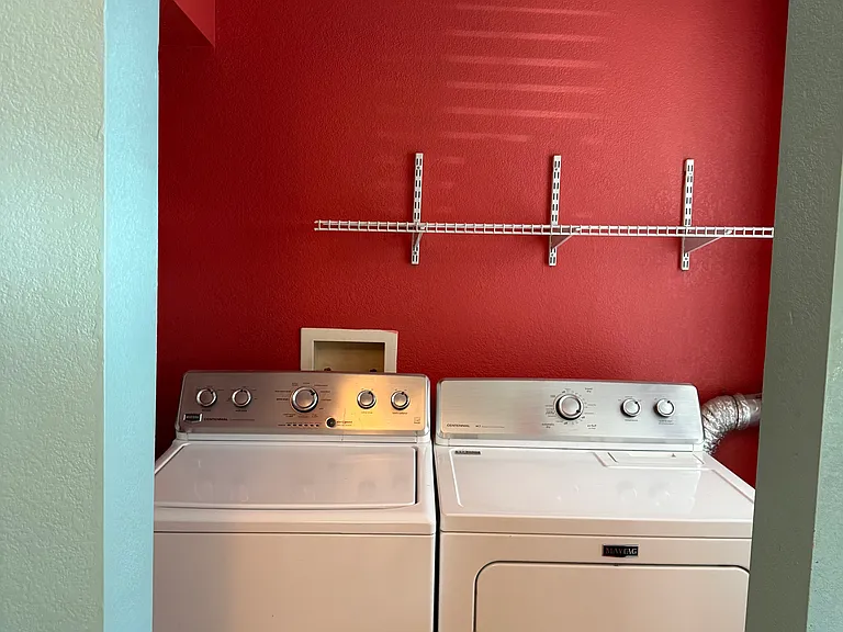 1348 S Florence Ave — Photo 13