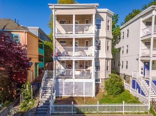 29 Dalrymple St FLOOR 2, Jamaica Plain, MA 02130