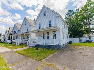 2318 Fairlee St, Schenectady, NY 12306