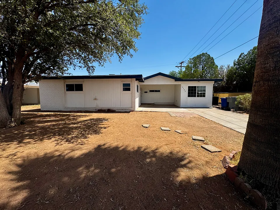 5102 Beals Dr
