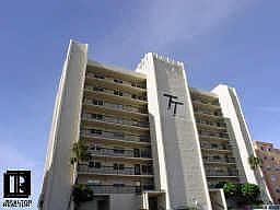 1st image of 19450 Gulf Blvd APT 905