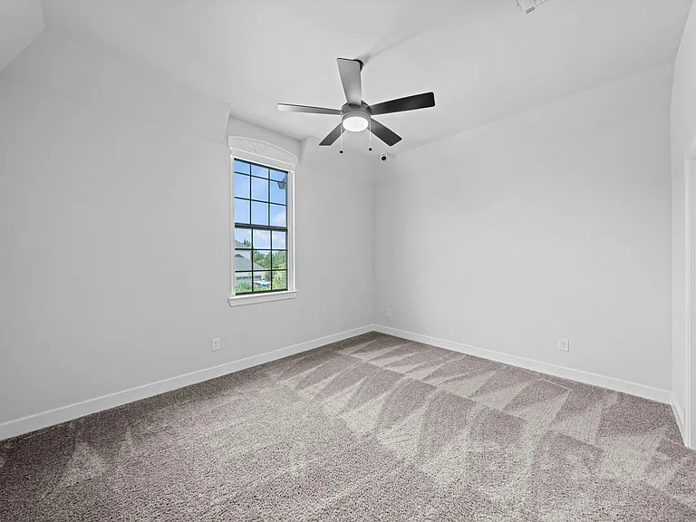 19110 Wimberly Hills Ln — Photo 37