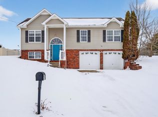 2670 Blue Willow Ct, Clarksville, TN 37042