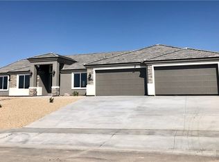 2394 Steamboat St, Kingman, AZ 86401