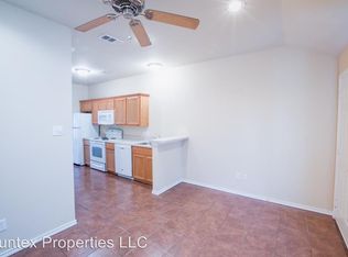 1302 Maple St, Commerce, TX 75428