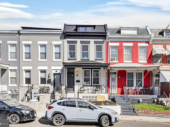 2nd image of 609 Harvard St NW