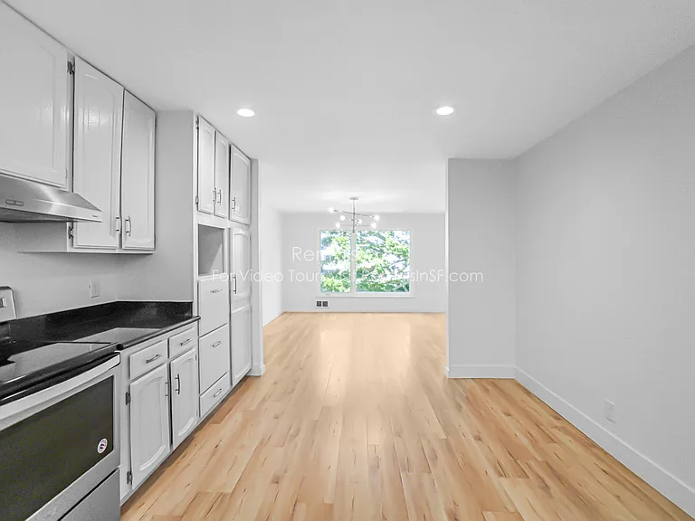 1347 3rd Ave — Photo 4