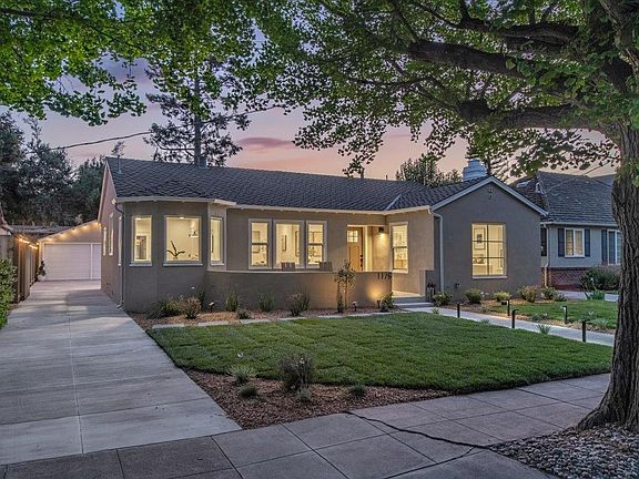4th image of 1175 Crescent Dr