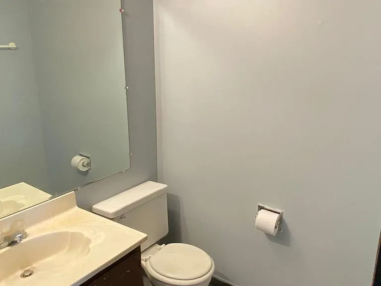 161 N Waters Edge Dr — Photo 5