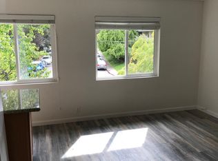1215 Alameda De Las Pulgas #3, Belmont, CA 94002