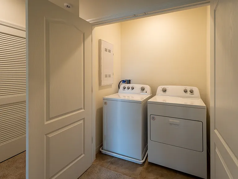 2331 Gifford Dr — Photo 21