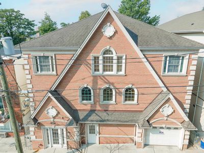 301 68th St APT 1, Guttenberg, NJ, 07093