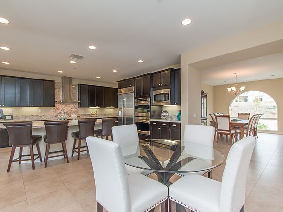 4th image of 979 Tucana Dr