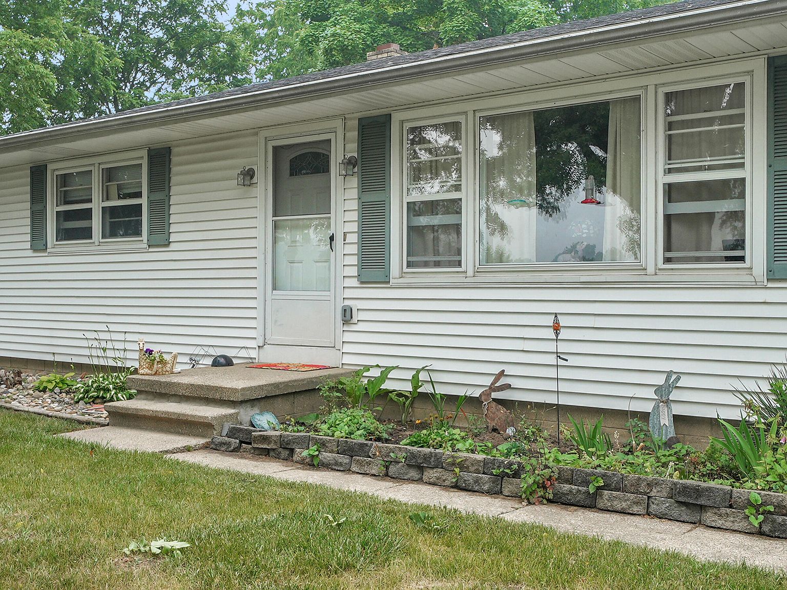 12271 Nixon Rd, Grand Ledge, MI 48837 MLS 23022602 Zillow