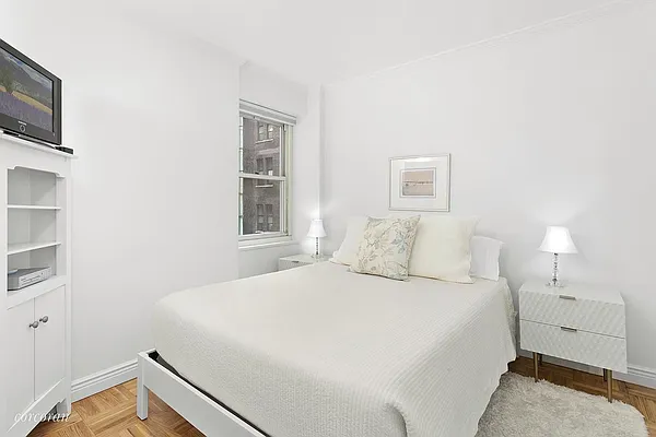 Sold by Corcoran | media 3