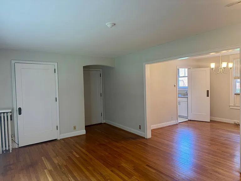 Madison Court — Photo 21