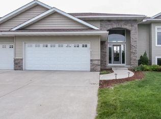 1004 Abbey Rd, Northfield, MN 55057