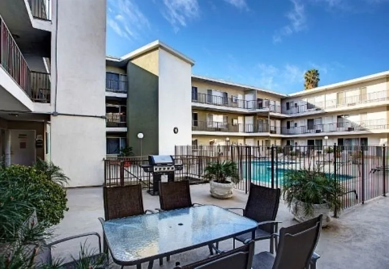 5307 Sepulveda Blvd. — Photo 6