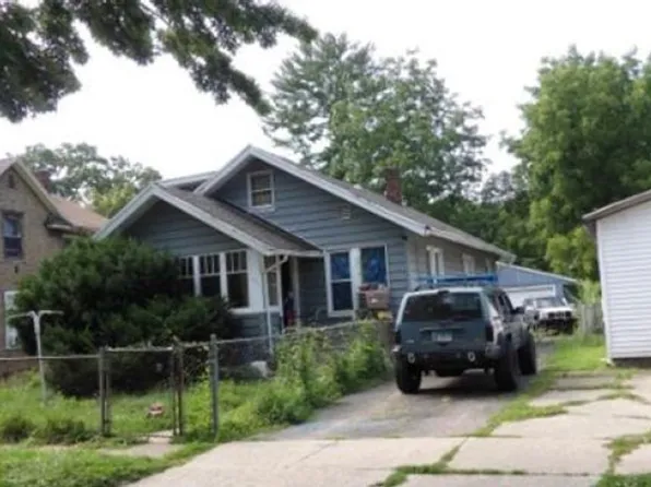 770 La Salle St, Benton Harbor, MI 49022