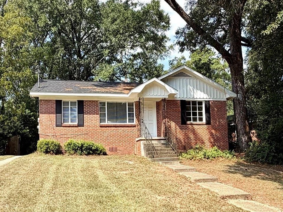 1st image of 700 Lilac Ave
