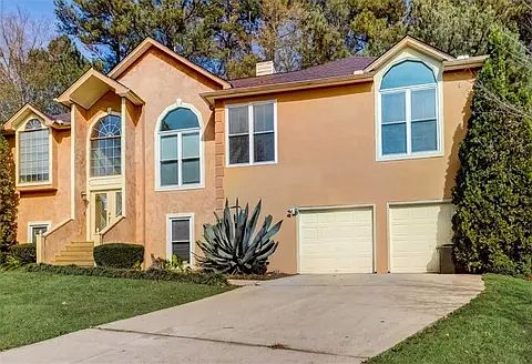 3rd image of 6852 Yorkdale Ct